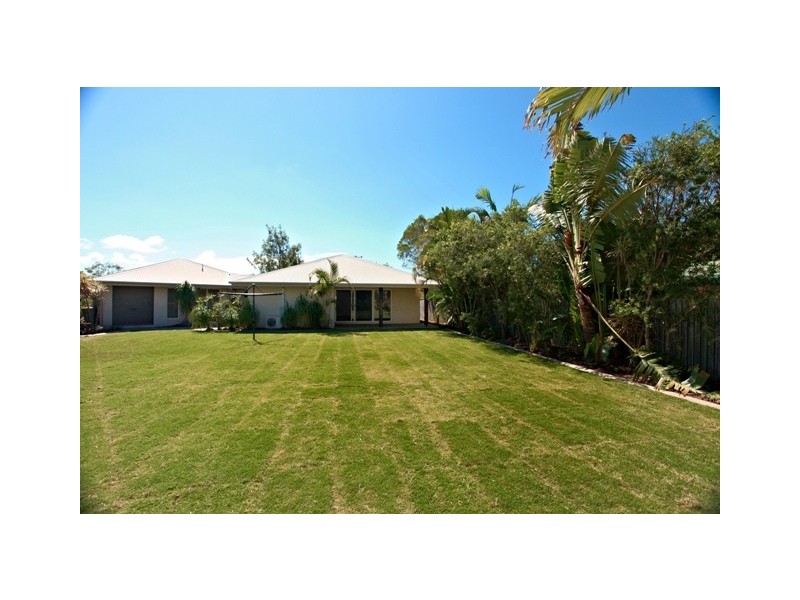 6 Sellens Ct, Ningi QLD 4511