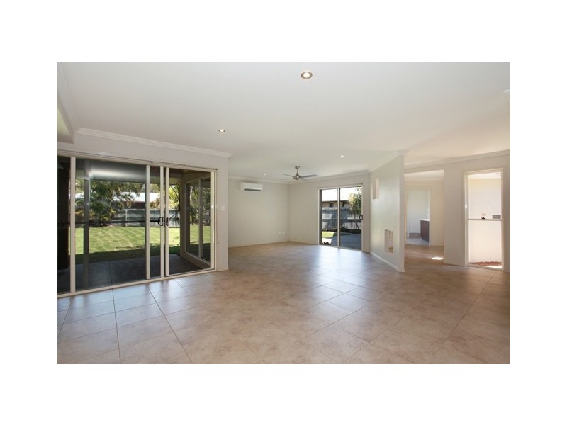 6 Sellens Ct, Ningi QLD 4511