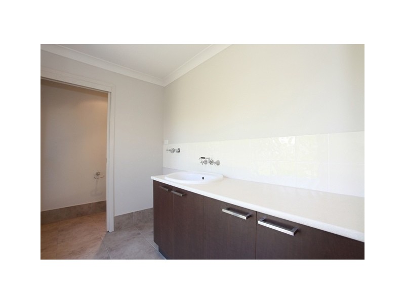 6 Sellens Ct, Ningi QLD 4511