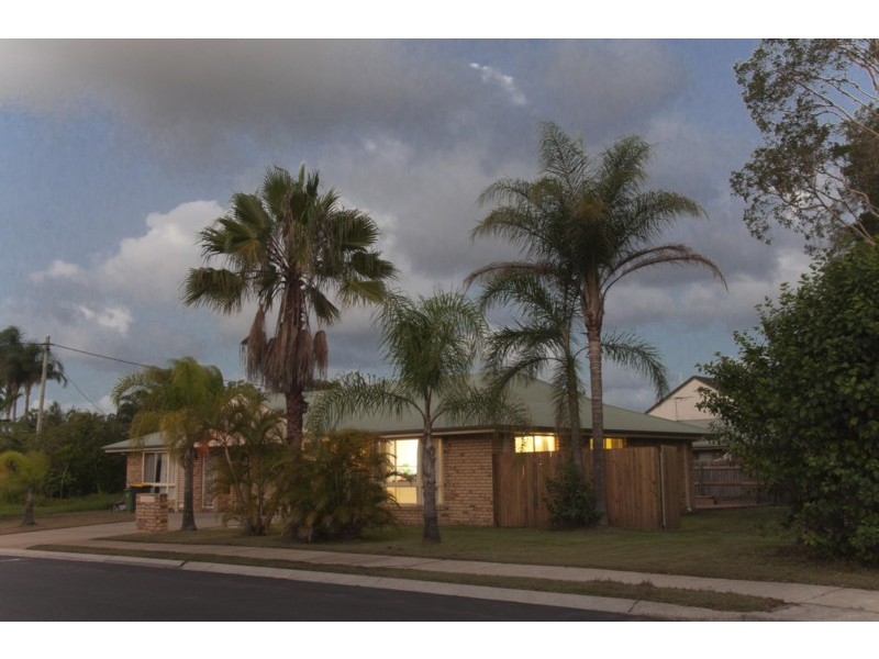 15B Gardenia St, Caboolture QLD 4510