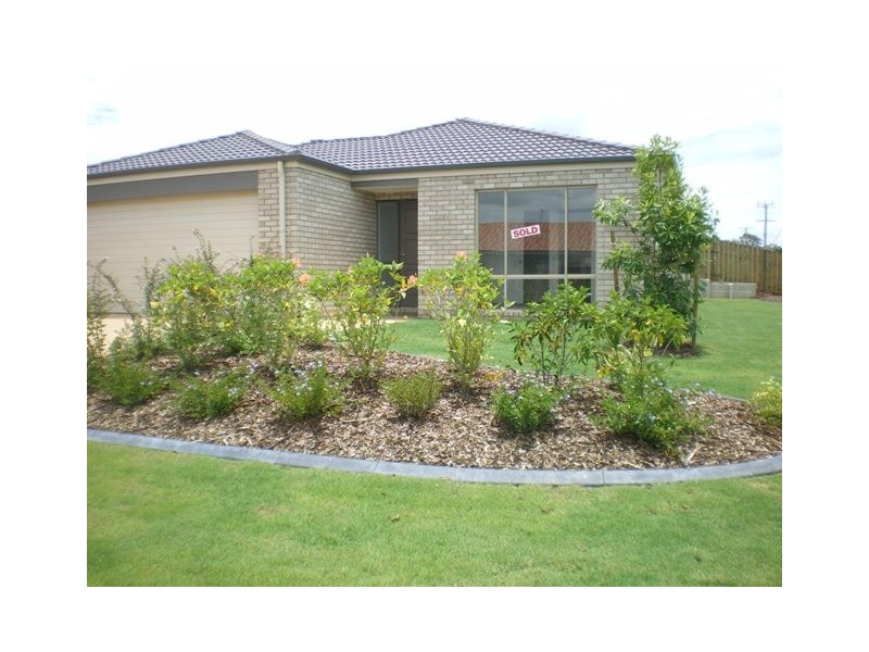 2 Hollywood Ave, Bellmere QLD 4510