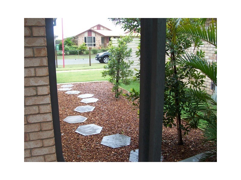 5 Briggs Dr, Caboolture QLD 4510