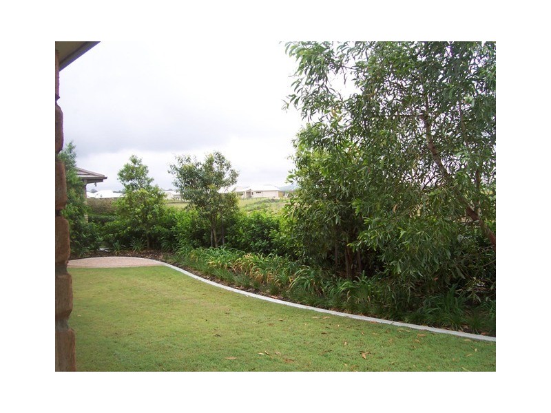 5 Briggs Dr, Caboolture QLD 4510