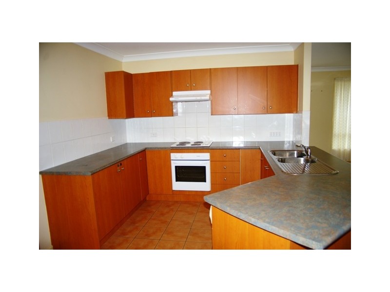 28 Camden St, Caboolture QLD 4510