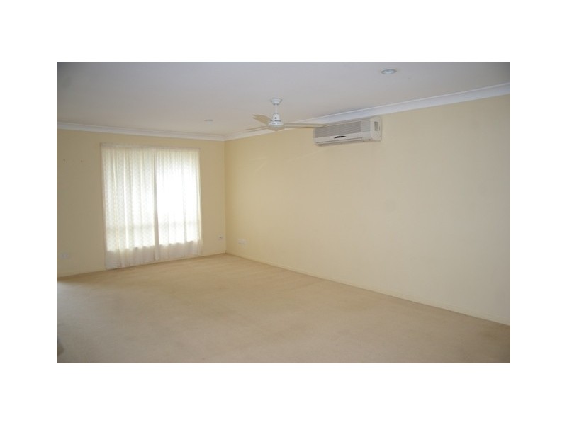 28 Camden St, Caboolture QLD 4510