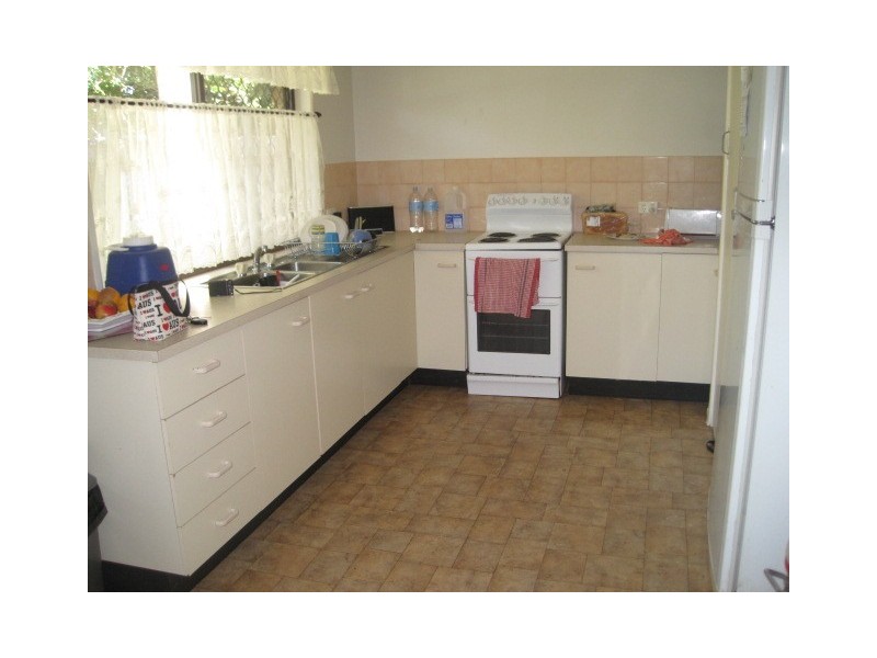 24 Carmela Cres, Morayfield QLD 4506