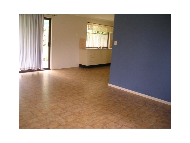 24 Carmela Cres, Morayfield QLD 4506