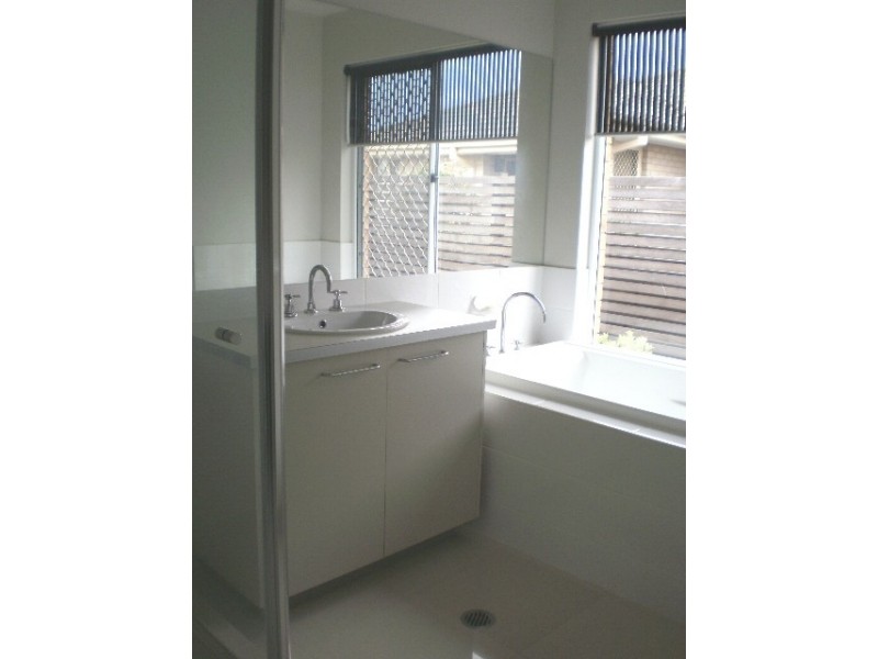 19 Schipper Court, Caboolture QLD 4510