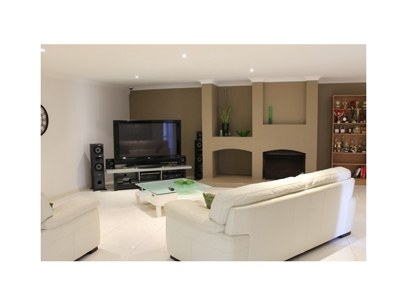 14 Crebra Court, Bellmere QLD 4510