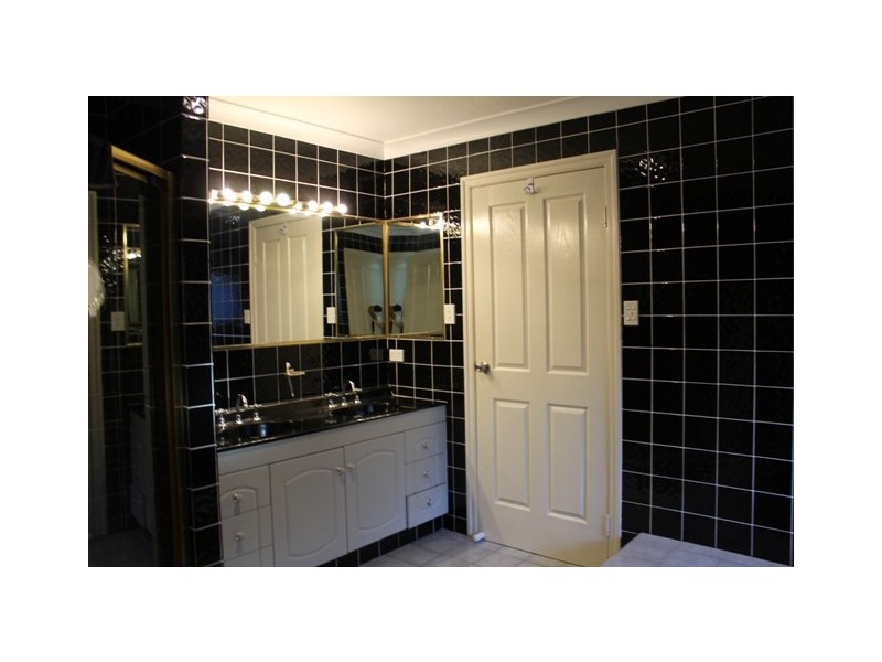 14 Crebra Court, Bellmere QLD 4510