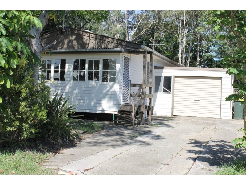 19 Bradman St, Caboolture QLD 4510