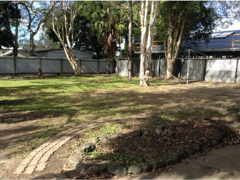 19 Bradman St, Caboolture QLD 4510