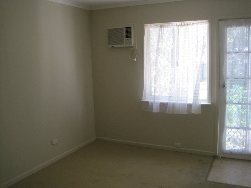 19 Bradman St, Caboolture QLD 4510