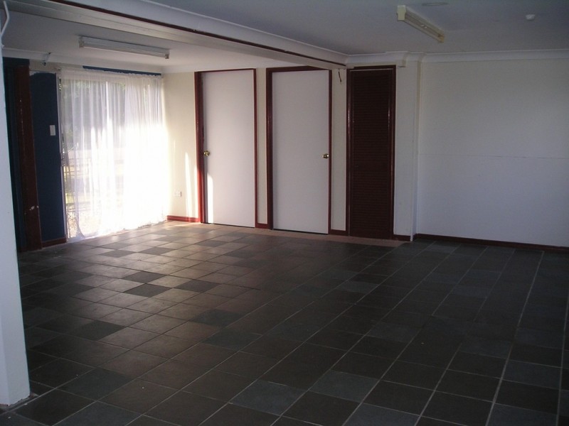 4 Carseldine Street, Caboolture QLD 4510