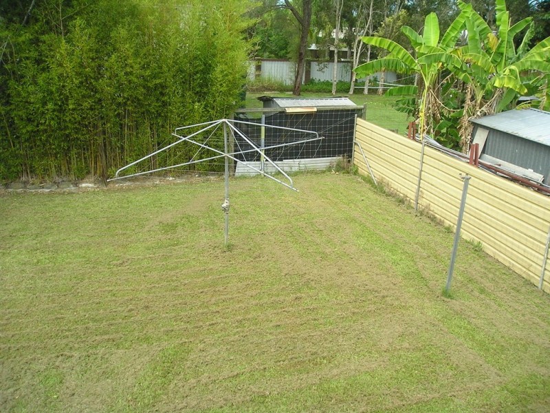 4 Carseldine Street, Caboolture QLD 4510