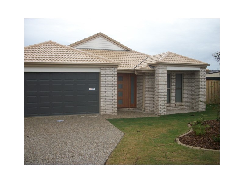 18 Dear Pl, Bellmere QLD 4510