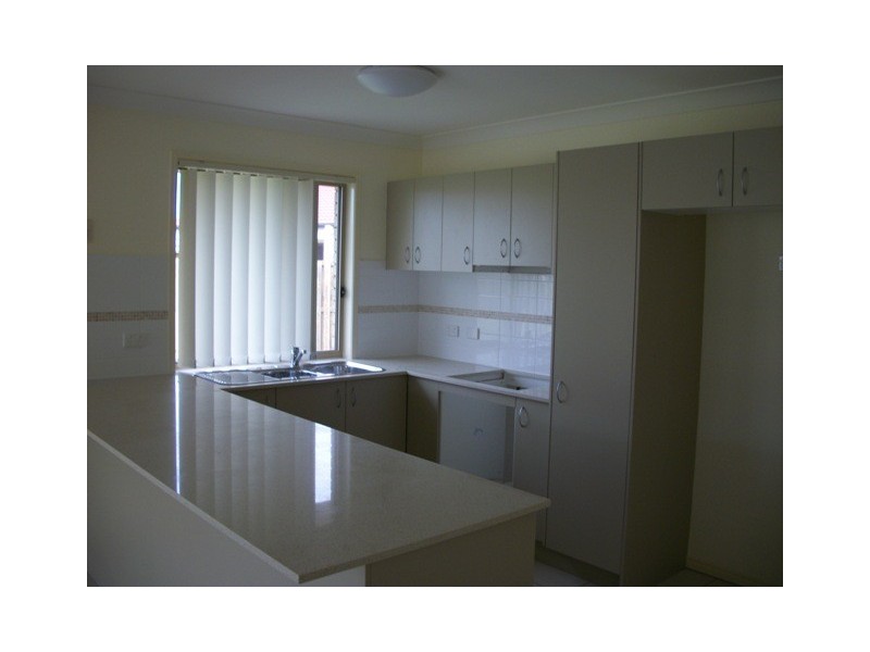 18 Dear Pl, Bellmere QLD 4510