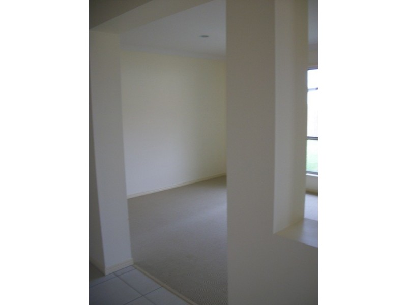 18 Dear Pl, Bellmere QLD 4510