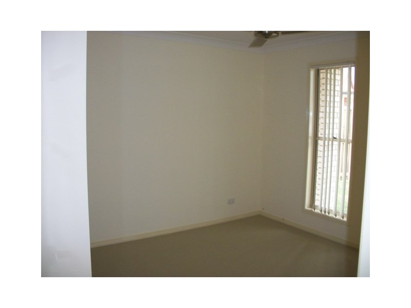 18 Dear Pl, Bellmere QLD 4510