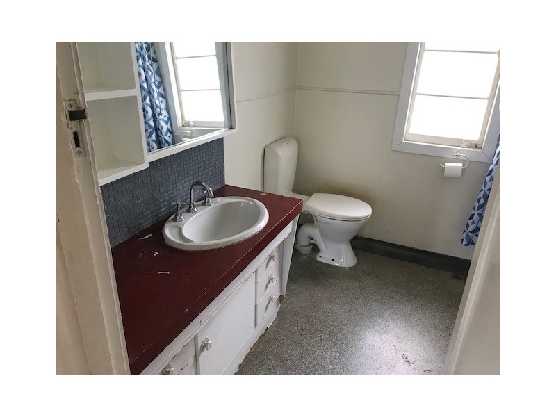 14 Glenrosa Rd, Red Hill QLD 4059