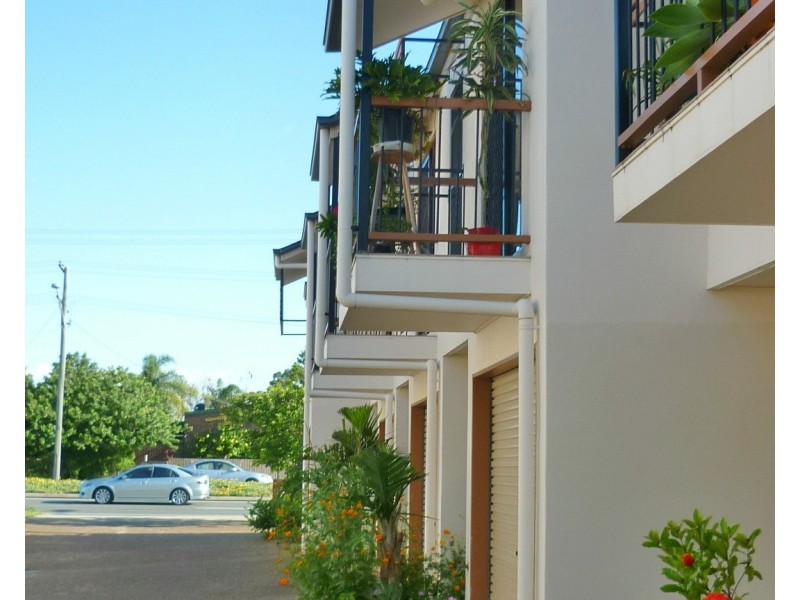 Unit 7/17 Lower King Street, Caboolture QLD 4510