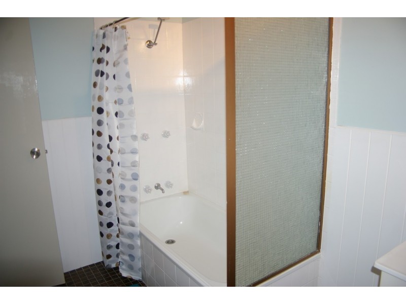 Unit 12/21 Mortimer St, Caboolture QLD 4510