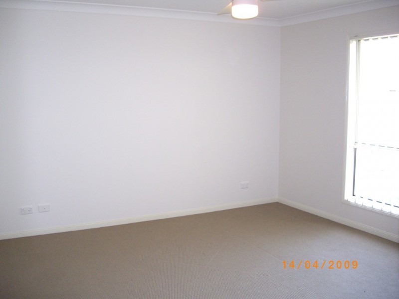 80 Pauls Rd, Upper Caboolture QLD 4510