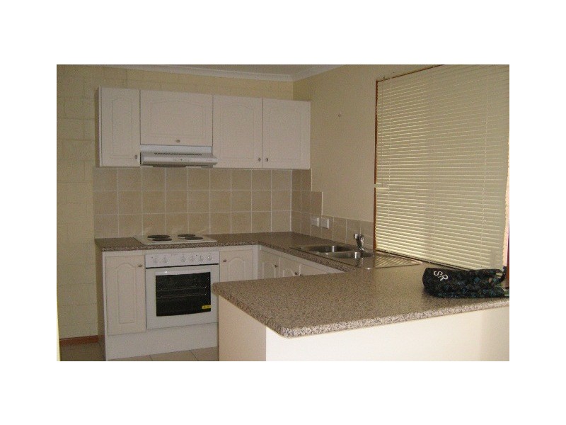 Unit 3/2 Rogers Cres, Caboolture QLD 4510