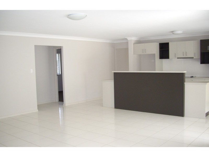 46 Rudken Pde, Elimbah QLD 4516