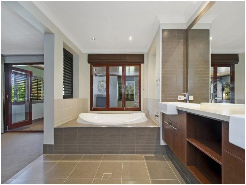 7 Schipper Ct, Caboolture QLD 4510
