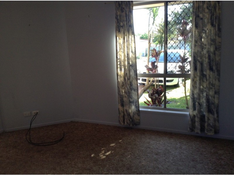 4 Teak Court, Morayfield QLD 4506