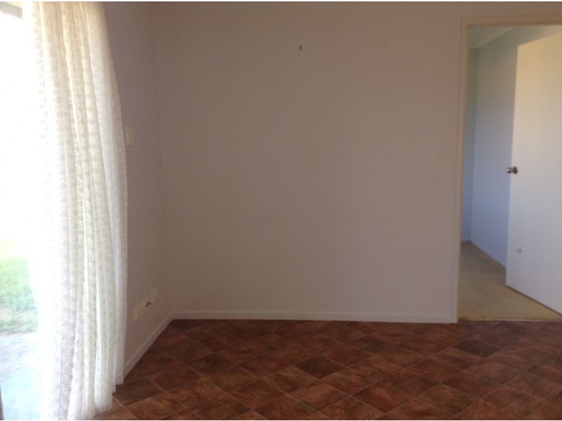 4 Teak Court, Morayfield QLD 4506