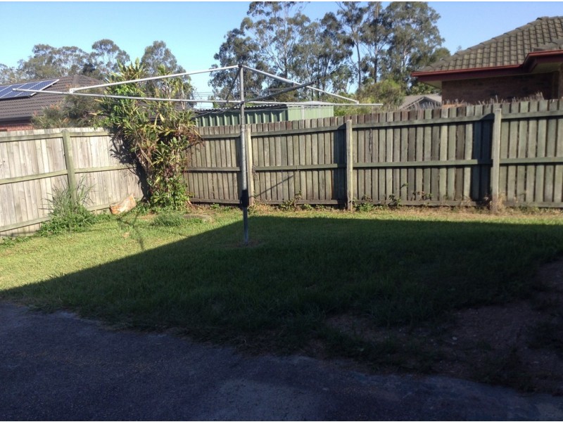 4 Teak Court, Morayfield QLD 4506