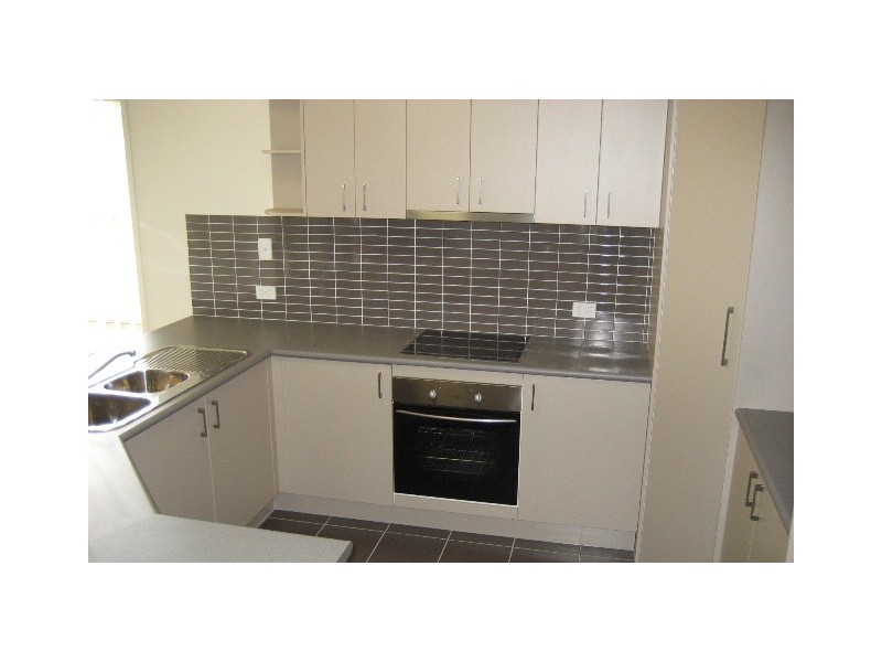 8 Westminster Rd, Bellmere QLD 4510