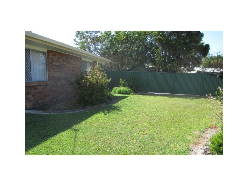 1/5 Bluebell St, Caboolture QLD 4510