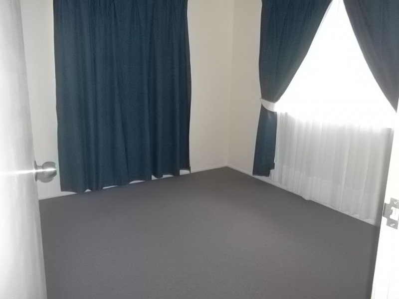 1/5 Bluebell St, Caboolture QLD 4510