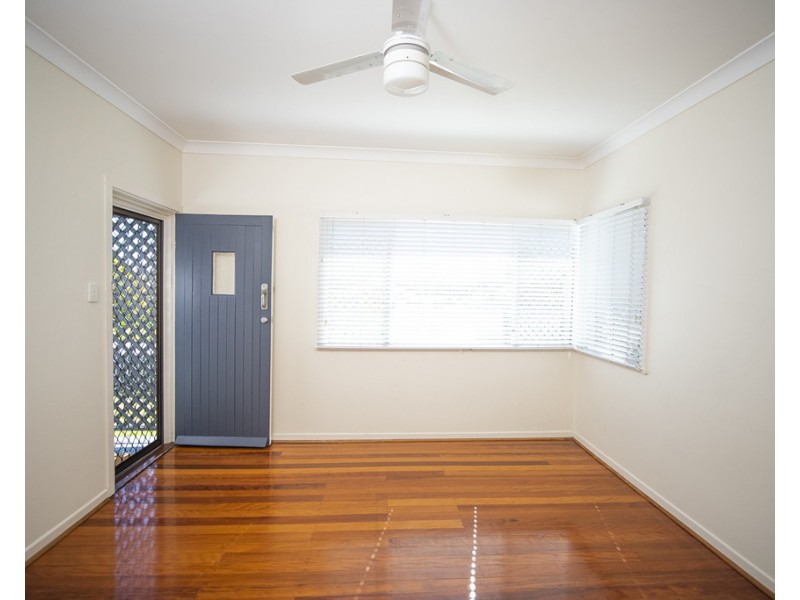 32 Maple Street, Wavell Heights QLD 4012