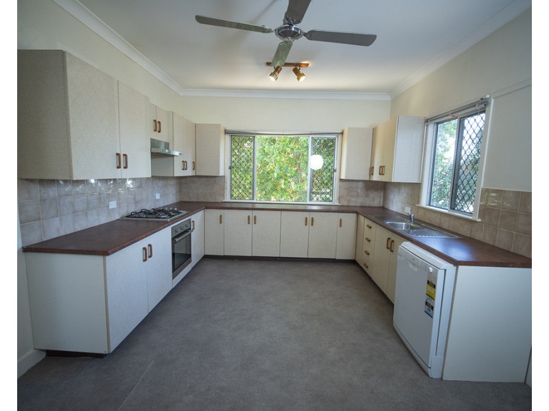 32 Maple Street, Wavell Heights QLD 4012