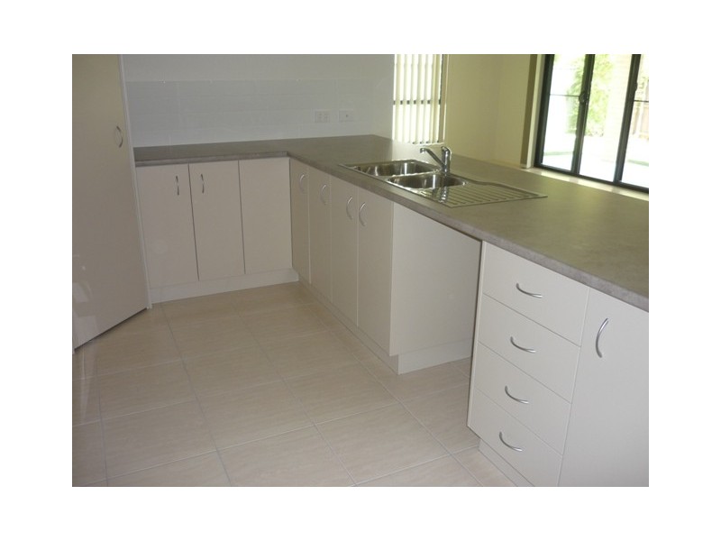 7B Michelle Street, Bellmere QLD 4510