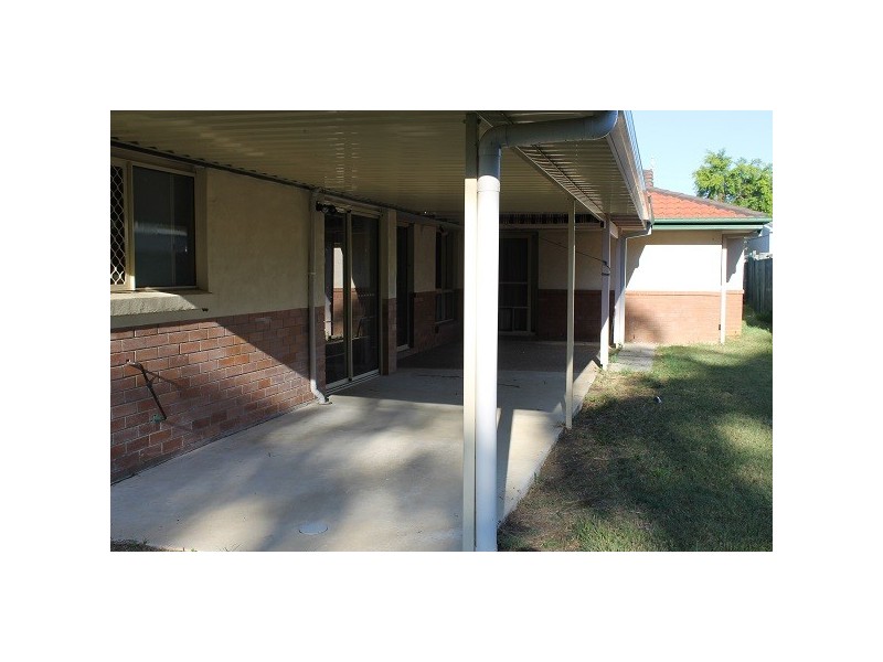 2 Grigg Dr, Morayfield QLD 4506