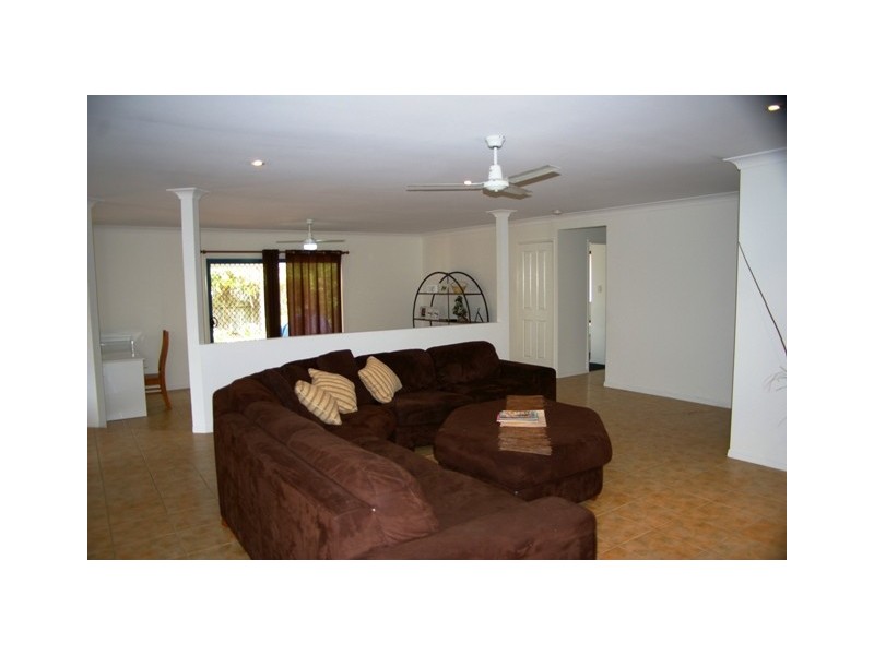 Sandstone Point QLD 4511