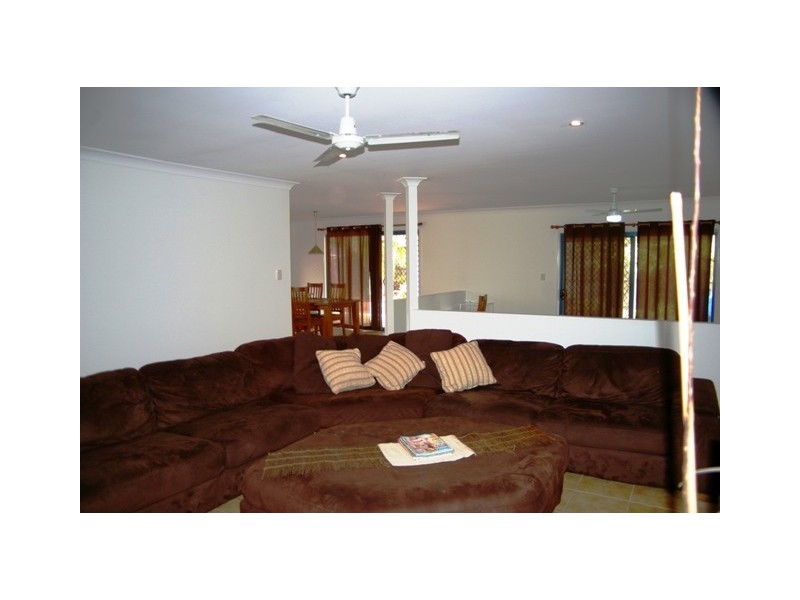 Sandstone Point QLD 4511