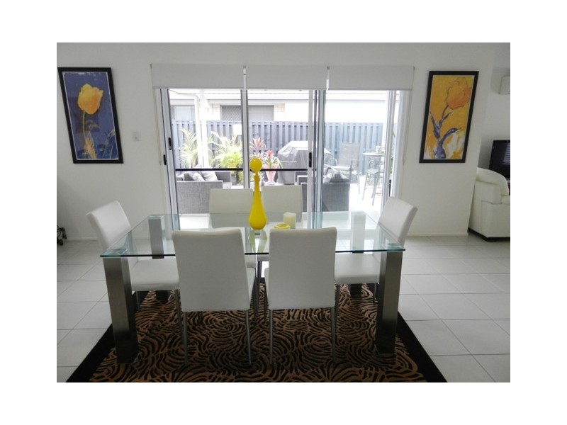 105 Summerfields Drive, Caboolture QLD 4510