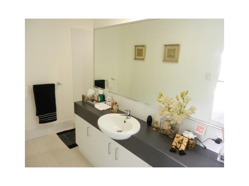 105 Summerfields Drive, Caboolture QLD 4510