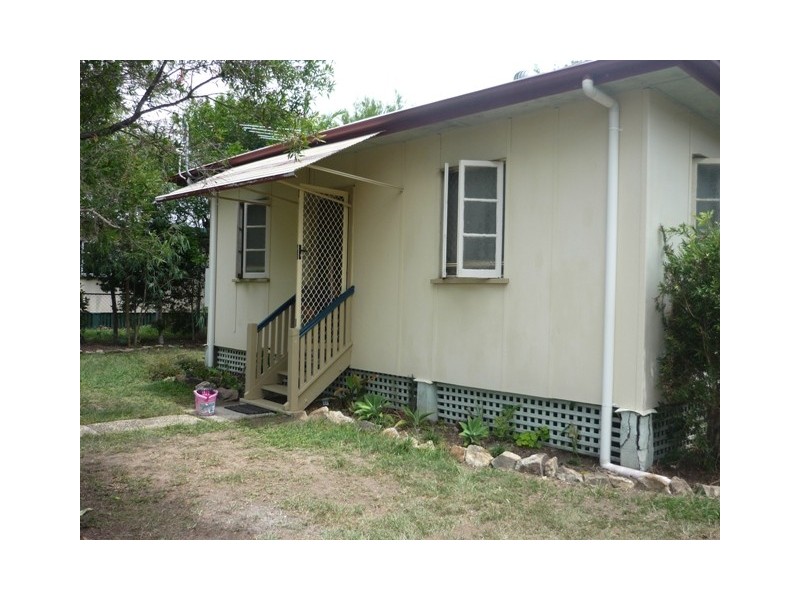 42 George St, Caboolture QLD 4510