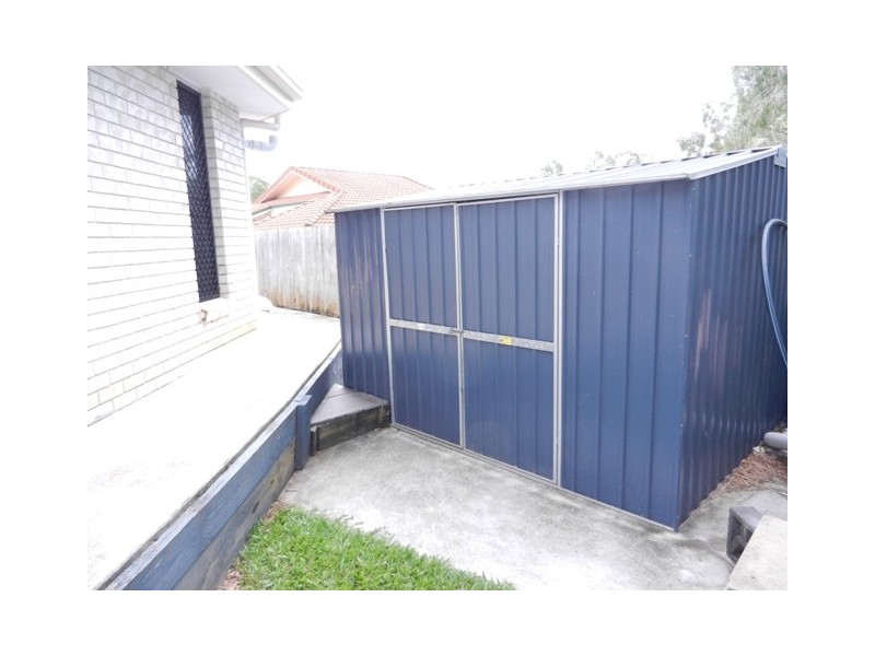8 Kennerton Ct, Morayfield QLD 4506