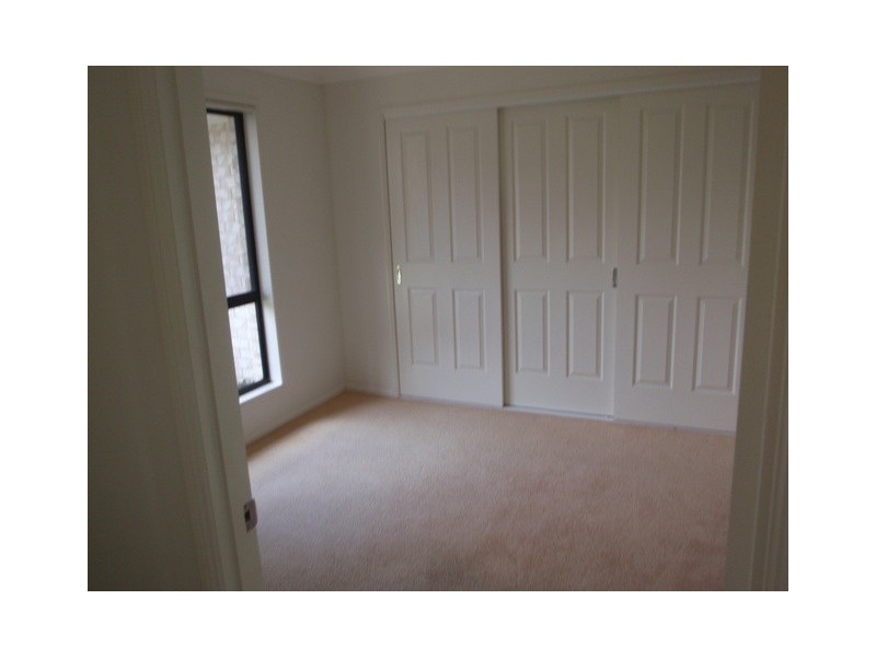 8 Kennerton Ct, Morayfield QLD 4506