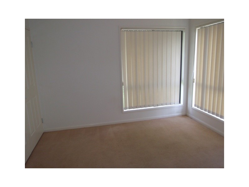 8 Kennerton Ct, Morayfield QLD 4506