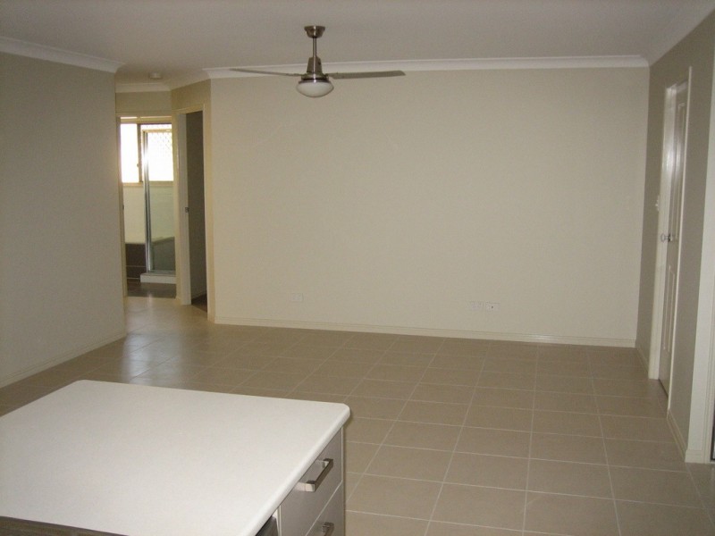 2/21 Seeney St, Caboolture QLD 4510