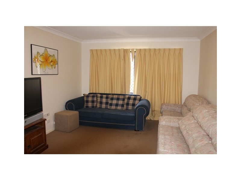 34 Gretel Dr, Beachmere QLD 4510
